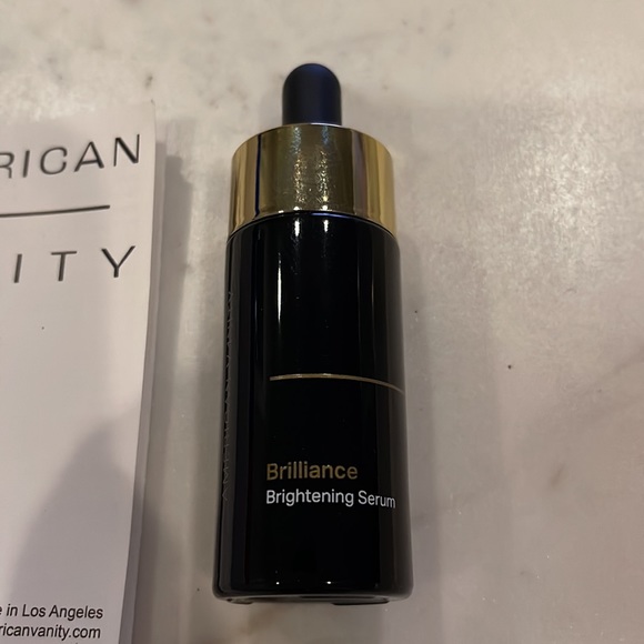 American Vanity Brilliance Brightening Serum 15ml new - Picture 2 of 3